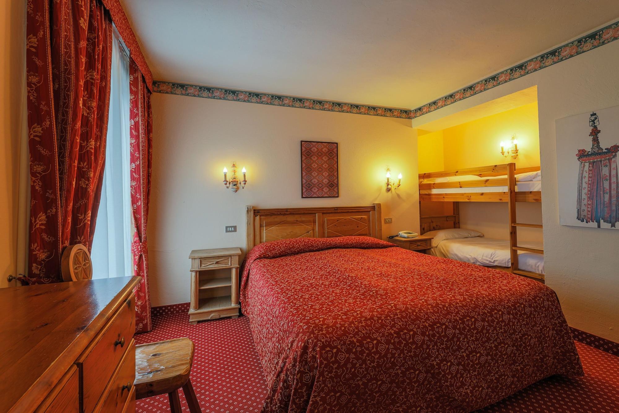 Hotel Courmayeur Exterior photo
