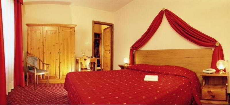 Hotel Courmayeur Exterior photo