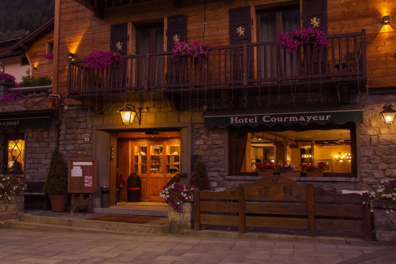 Hotel Courmayeur Exterior photo
